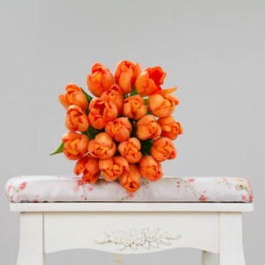 Buchet-19-lalele-portocalii-1-450x450